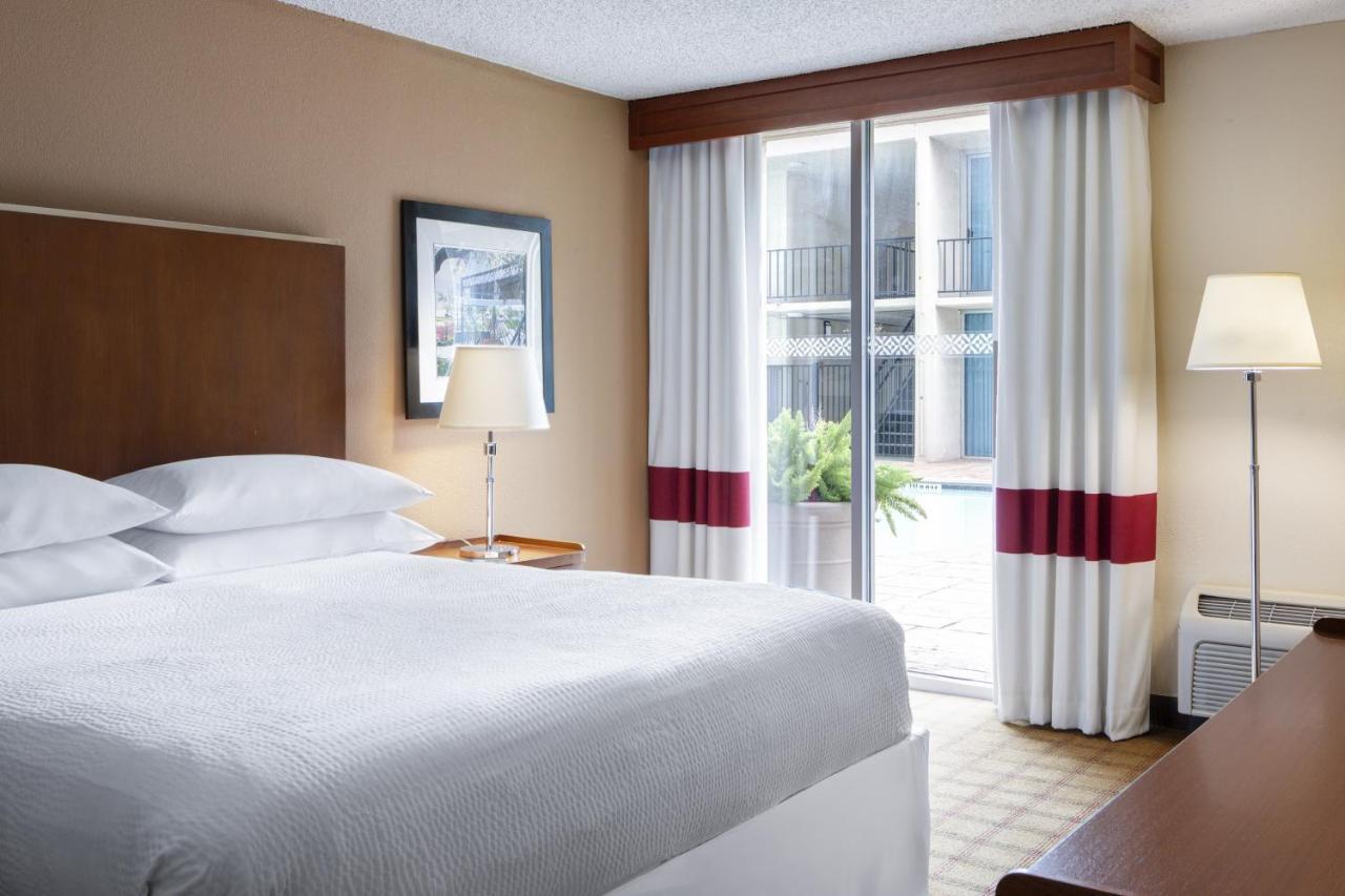 Four Points By Sheraton Houston Citycentre Ngoại thất bức ảnh